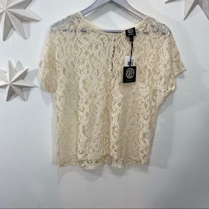 NWT bobeau cream lace top